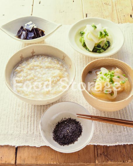 食の蔵 プロの料理人が制作したレンタルレシピサイト レシピ詳細 マクロビ 玄米おかゆの献立